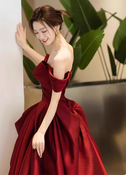 Elegant Burgundy A-Line Off-The-Shoulder Bow-Embellished Satin Long Prom Dresses Evening Dresses