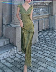 Elegante Frauen grünes Satin Rückenless Mixi Kleid Palast Kurzarm Spitze V-Ausschnitt Verband Vintage Bodycon Abendkleid
