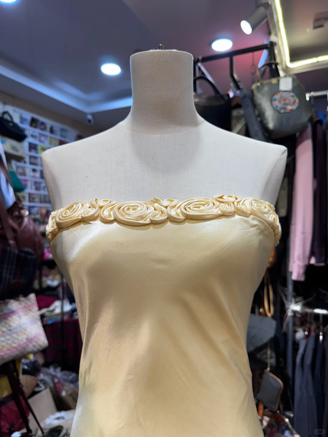 Elegant Yellow Mermaid Strapless Three-Dimensional Floral Satin Long Prom Dresses Evening Dresses Bridesmaid Dresses