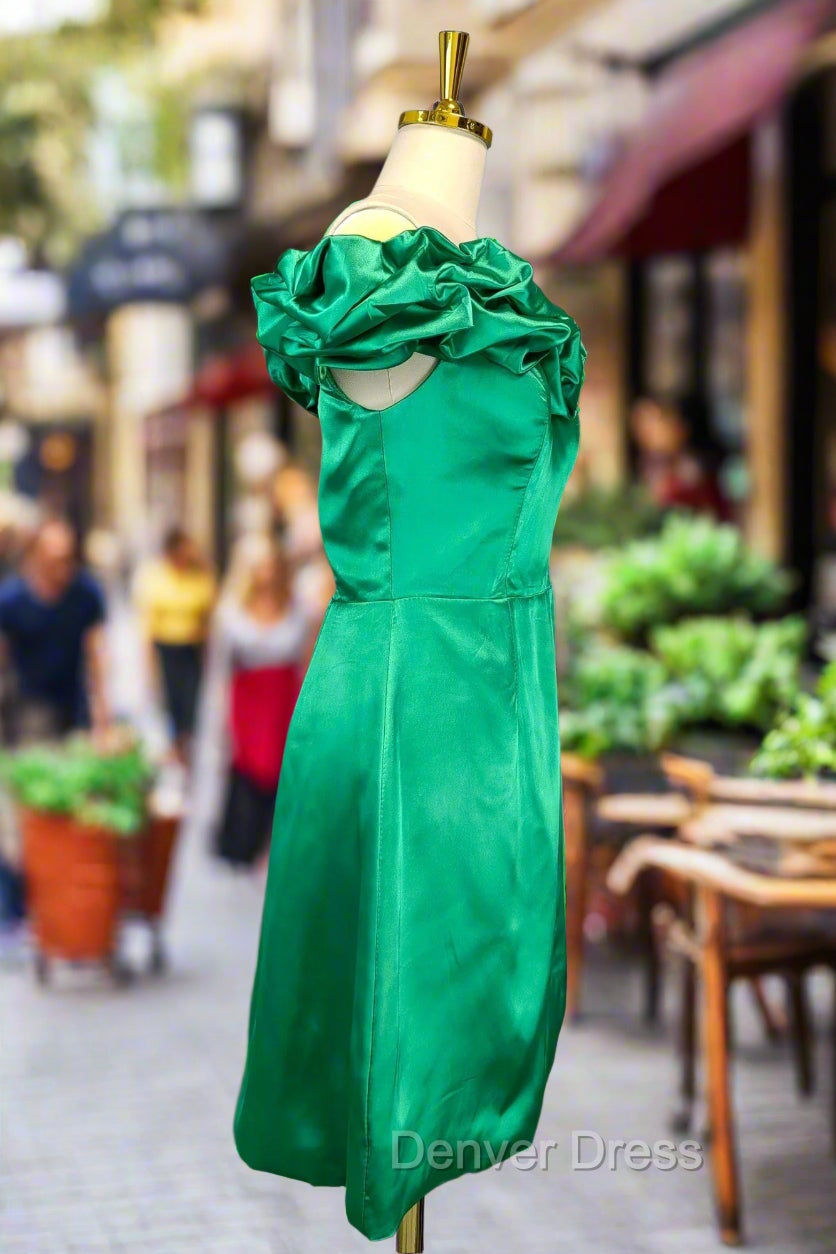 Emerald Green Sheath/Column Off-the-Shoulder Sleeveless Satin Short/Mini Homecoming Dresses With Ruffles Secondary image