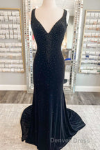 Emerald Velvet V Neck Cutout Back Mermaid Long Prom Dresses
