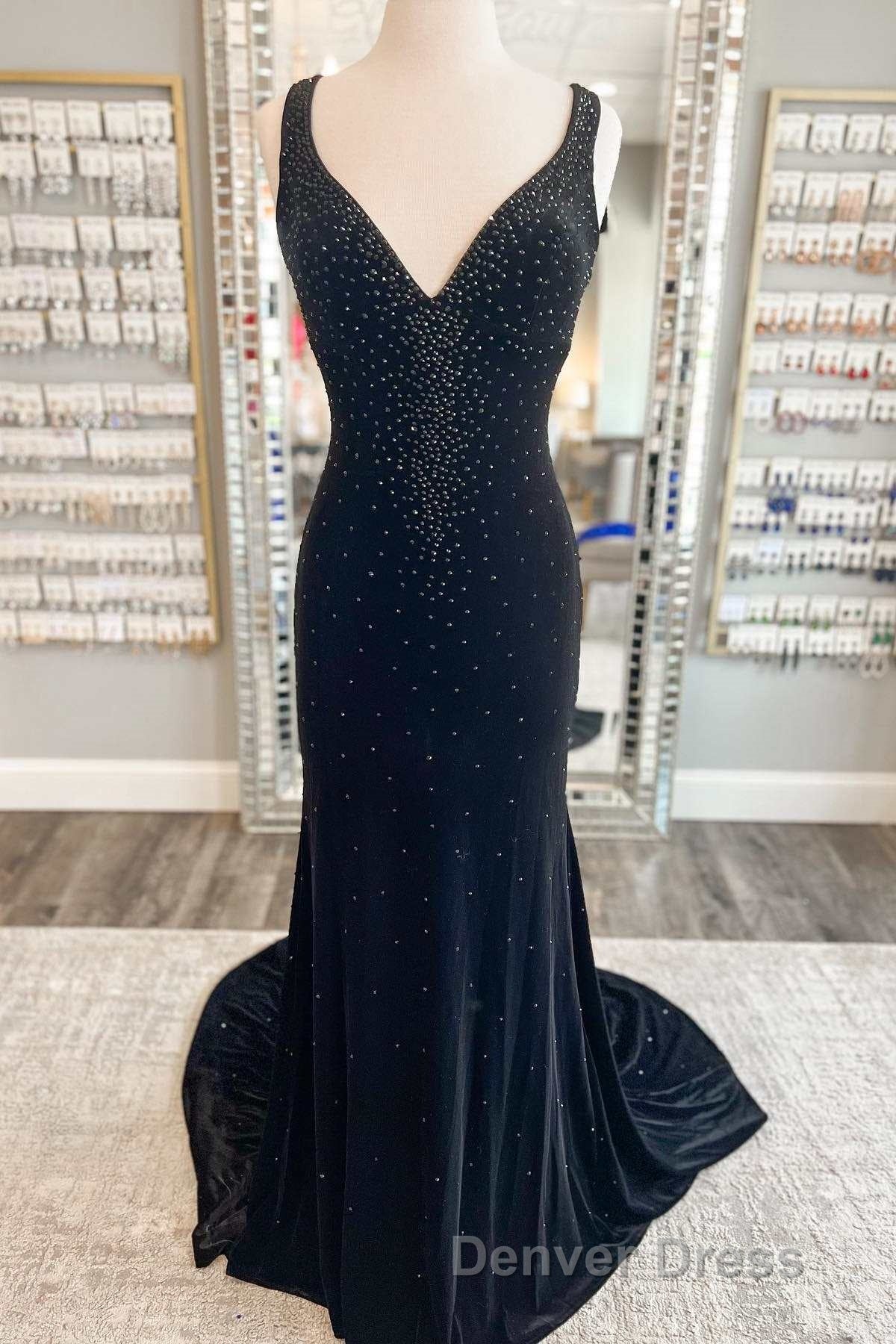 Emerald Velvet V Neck Cutout Back Mermaid Long Prom Dresses