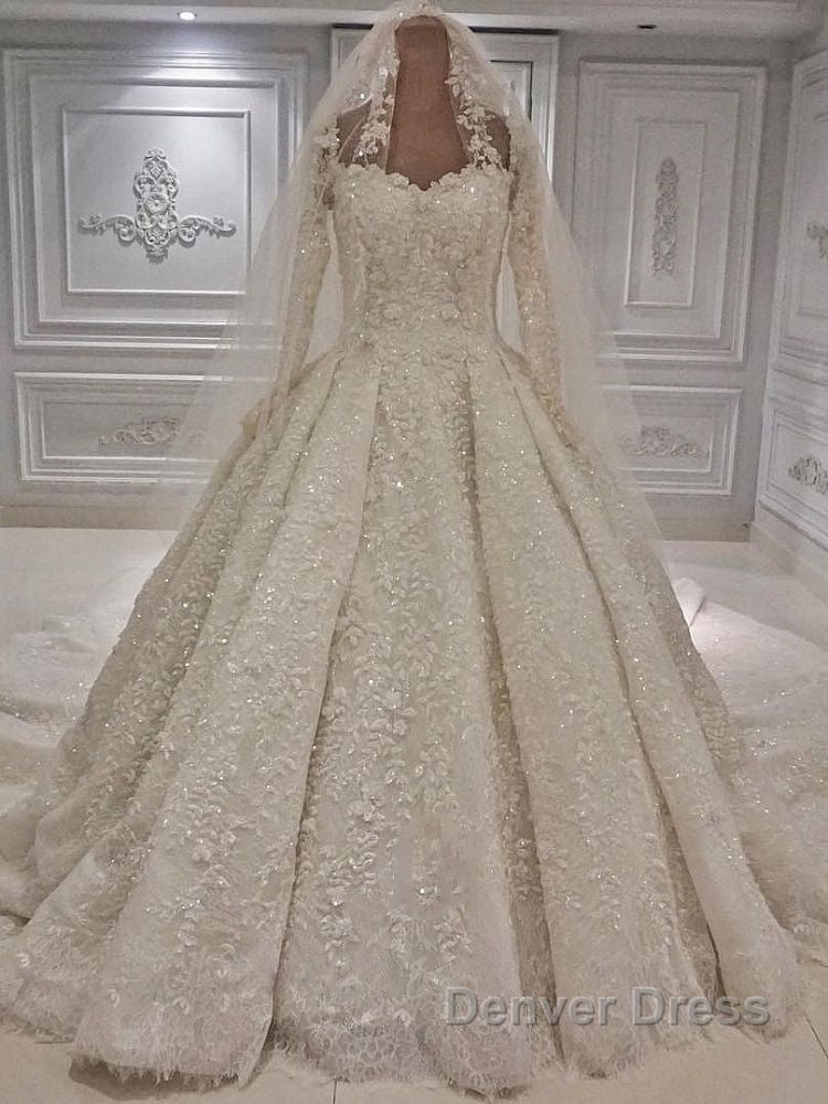 Expensive Lace Appliques Long Sleevess Ball Gown Wedding Dresses Secondary image