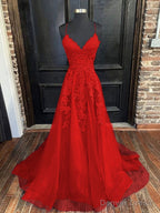 A Line V Neck Sweep Train Tulle Prom Dresses With Appliques Lace