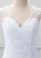Fabulous Tulle V-Neck Neckline Mermaid Wedding Dresses With Beaded Lace Appliques