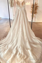 Fabulous V Neck Spaghetti Straps Sleeveless Long Lace Wedding Dresses Online