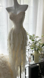 Fairy-Like Tube Top With Heart-Shaped Collar And Beaded Wood Ear Curled Skirt Chiffon Prom Dresses