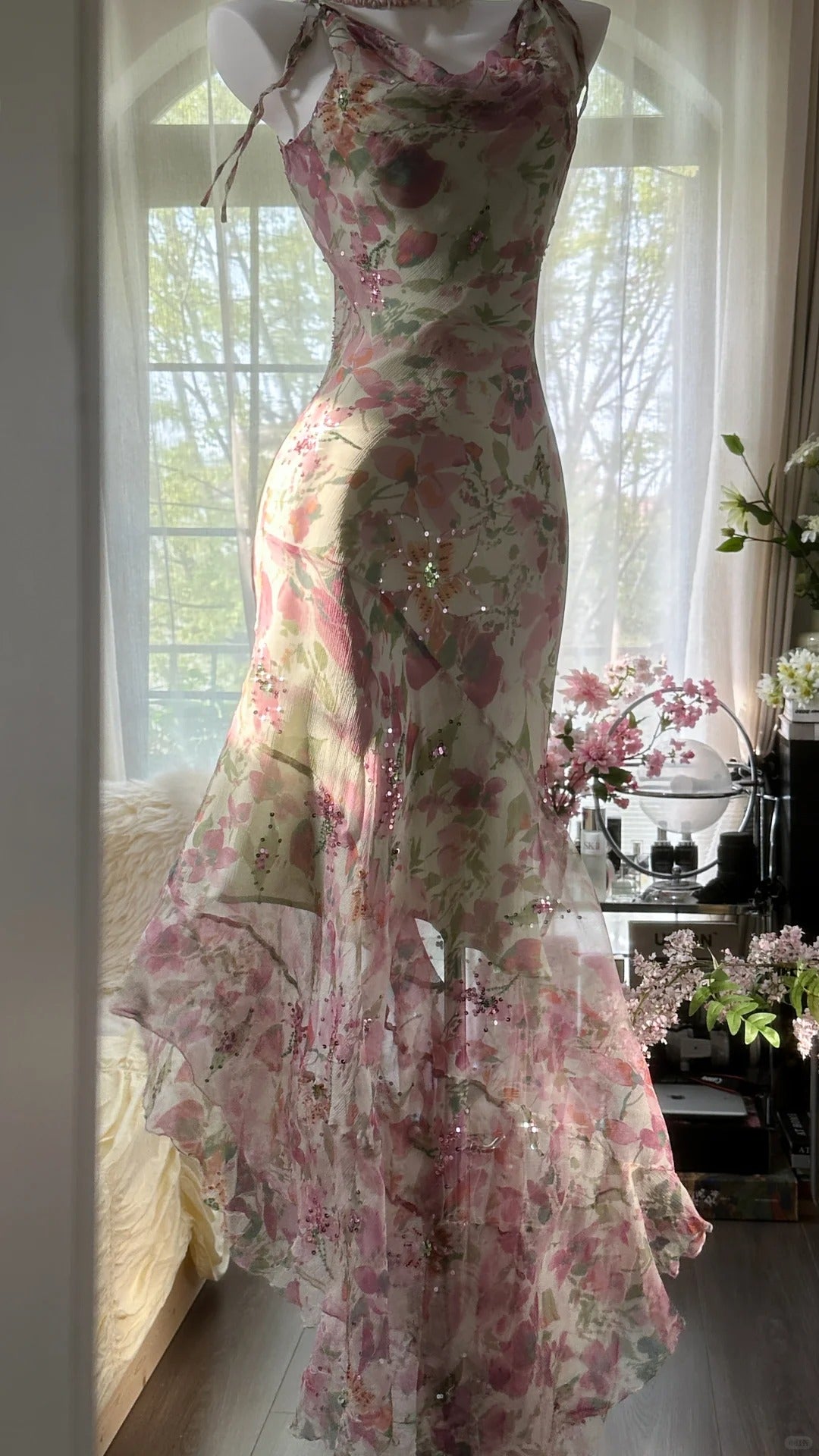 Flowing Chiffon Sequin Print Pink Irregular Skirt Prom Dresses Main image