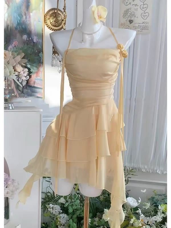 Flowy A Line Halter Layered Yellow Chiffon Open Back Short Homecoming Dress Cocktail Dresses Main image