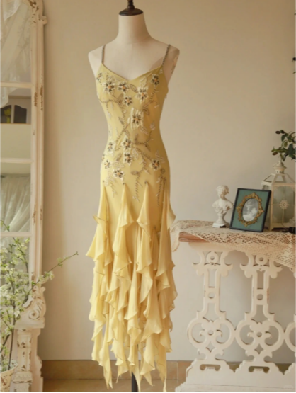 Flowy Strapless Yellow Beaded Jellyfish Skirt Chiffon Prom Dresses