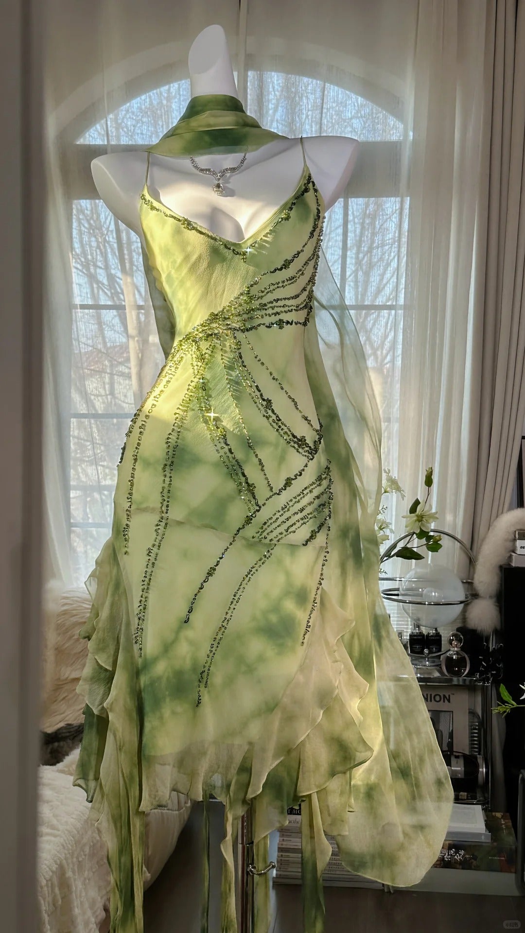 Fresh Rendering Green Beaded Chiffon Irregular Skirt Prom Dress