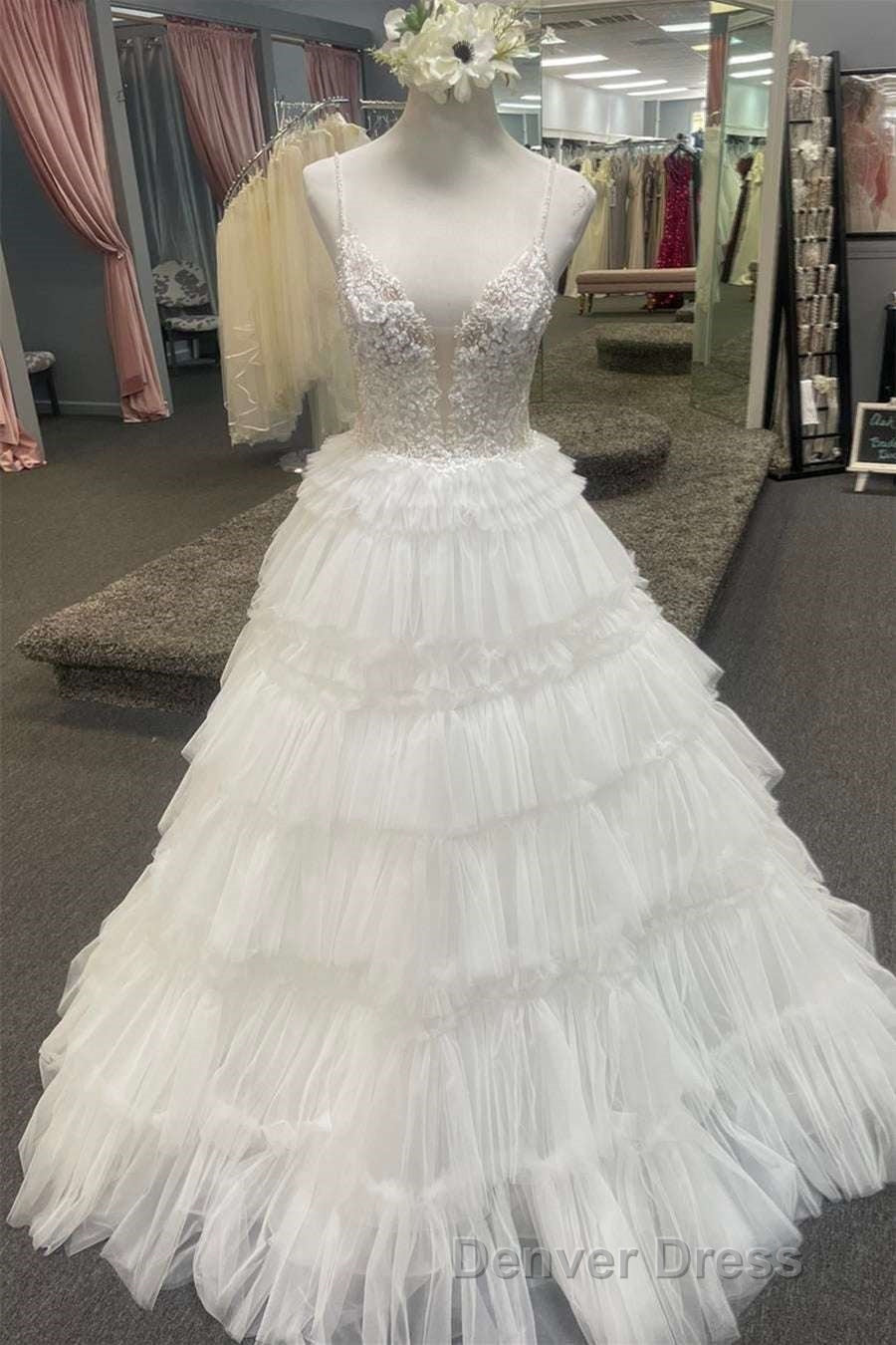 Plunging V Neck Straps Appliques Layered Prom Dresses