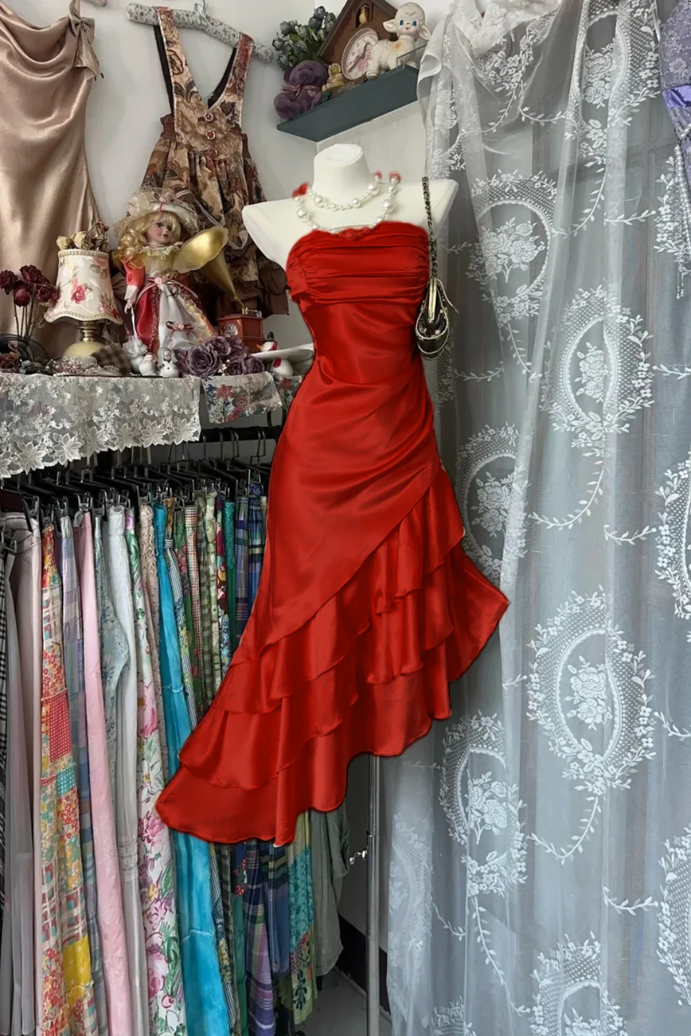 Girlhomeshops-Champagne Short Ruffle Satin Homecoming Dress Birthday Dresses