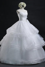 Glamorous Ball Gown Sweetheart Organza Wedding Dresses With Lace