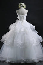 Glamorous Ball Gown Sweetheart Organza Wedding Dresses With Lace