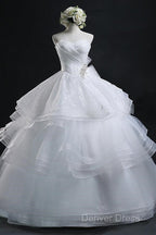 Glamorous Ball Gowns Sweetheart Organza Wedding Dresses With Lace