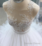 Glamour Lace Appliques Scoop Neckline Tulle Ball Gown Wedding Dresses