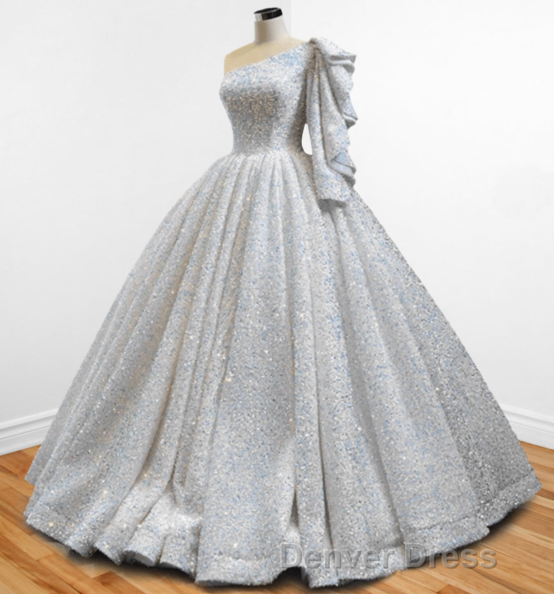 Glitter White Sequined One Shoulder Ball Gown Quinceanera Dresses Secondary image