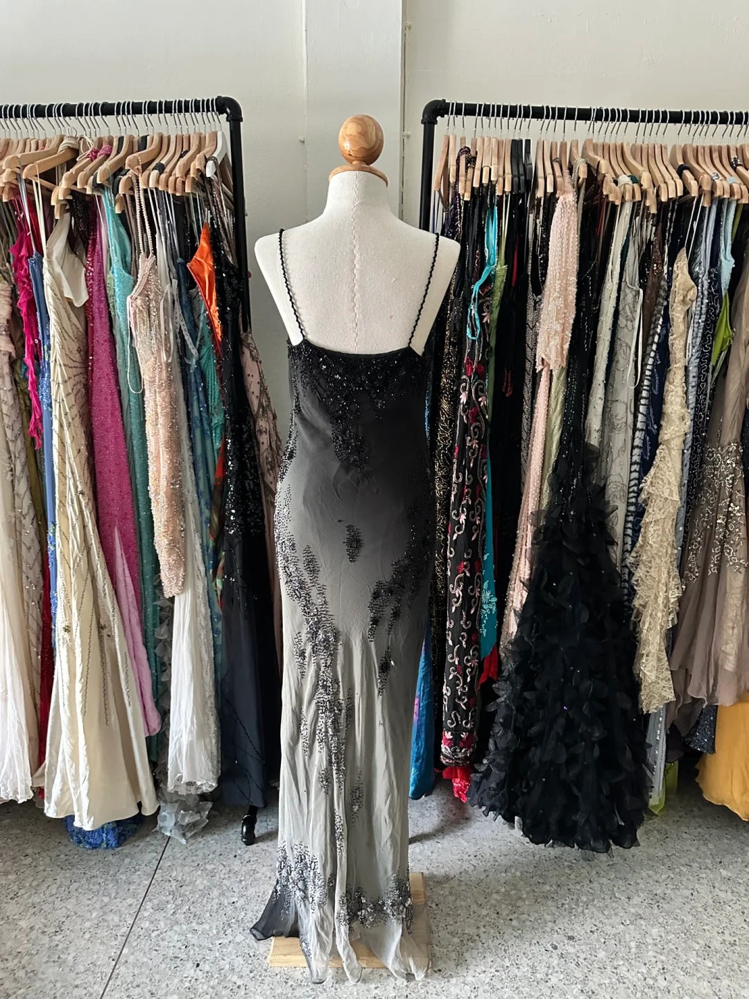 Gorgeous Black And Gray Gradient Beaded Chiffon Long Prom Dresses Evening Dresses