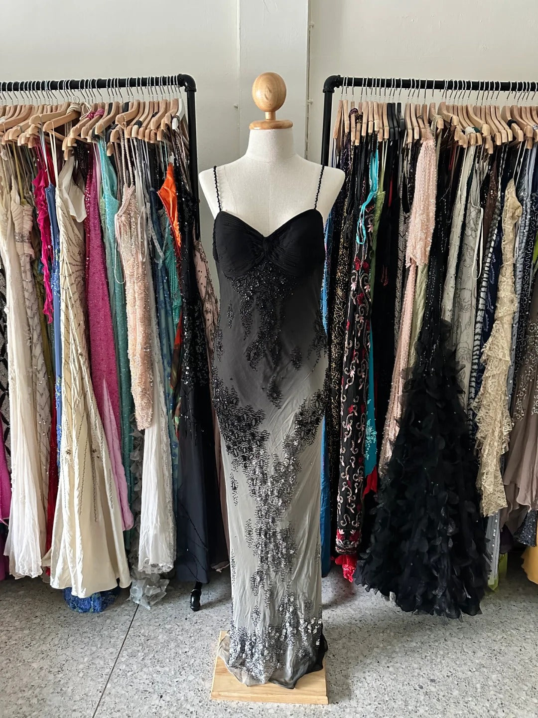 Gorgeous Black And Gray Gradient Beaded Chiffon Long Prom Dresses Evening Dresses