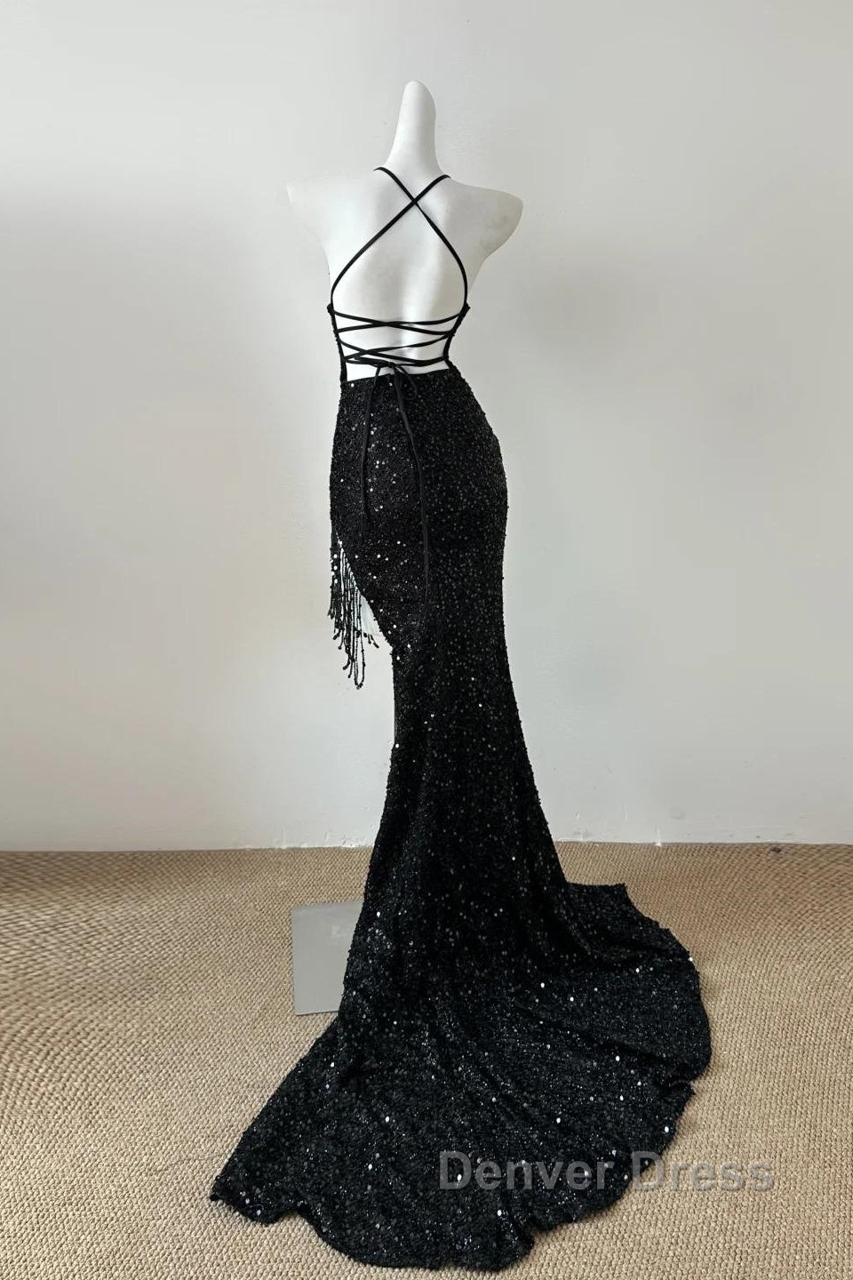 Gorgeous Black Sequin Mermaid Spaghetti Strap Vling Long Prom Dresses Backless Formal Evening Dresses