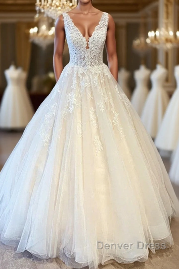 Gorgeous Long A Line Tulle Wedding Dresses With Appliques Lace