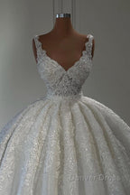 Gorgeous Long Ball Gown Sweetheart Sleeveless Lace Wedding Dresses with Ruffles