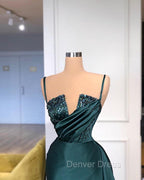 Gorgeous Spaghetti Straps Crystal Mermaid Prom Dresses With Detachable Train
