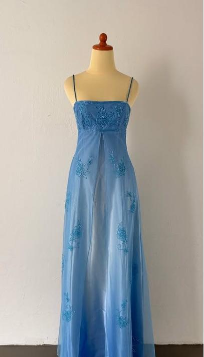 Gothic Vintage Prom Dress Under $170??Gorgeous Spaghetti Straps Beading Applique Gradient Blue Sleeveless Long Prom Dresses Main image