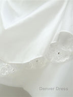 Gorgeous Sweetheart Beaded Ball Gown Lace Up Wedding Dresses