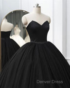 Gothic Black Strapless Quinceanera Dresses Ball Gown