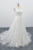 Graceful Long A-line Appliques Tulle Backless Wedding Dresses