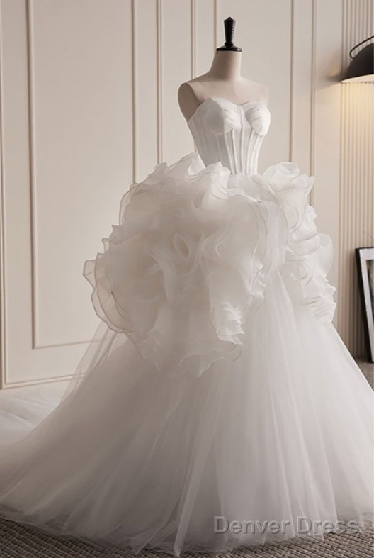 Grand White Ruffled Train Dress Wedding Dress Strapless Main image