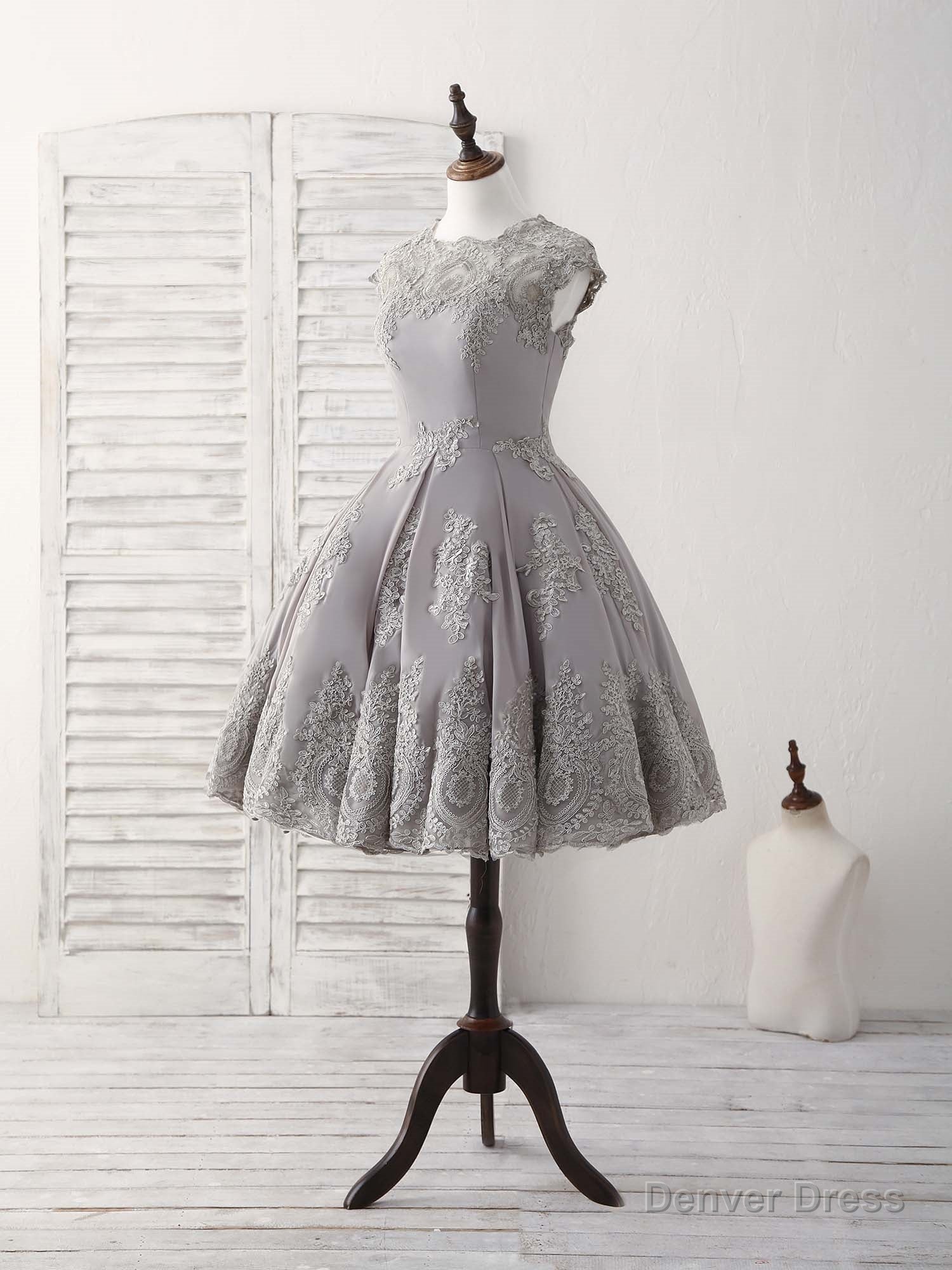 Gray Round Neck Lace Short Prom Dress Gray Bridesmaid Dresses Secondary image