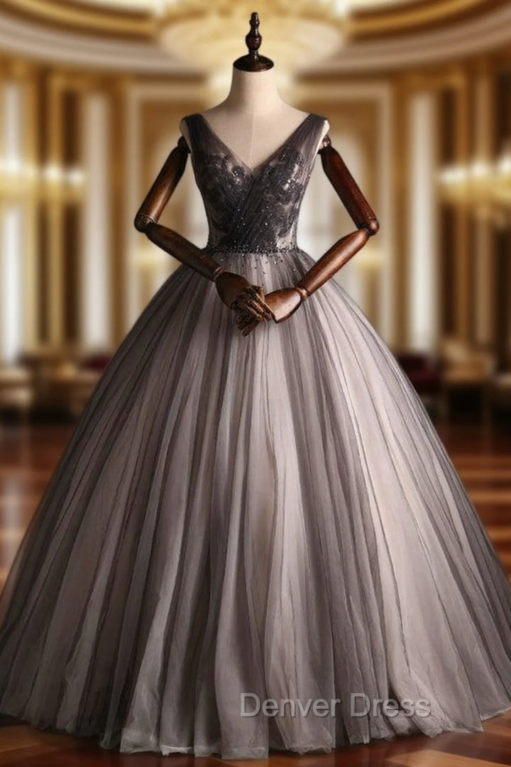 Gray Tulle V-neck Appliques Beading Sequins Quinceanera Dresses