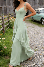 Green A-Line Spaghetti Straps Chiffon Bridesmaid Dresses with Ruffles