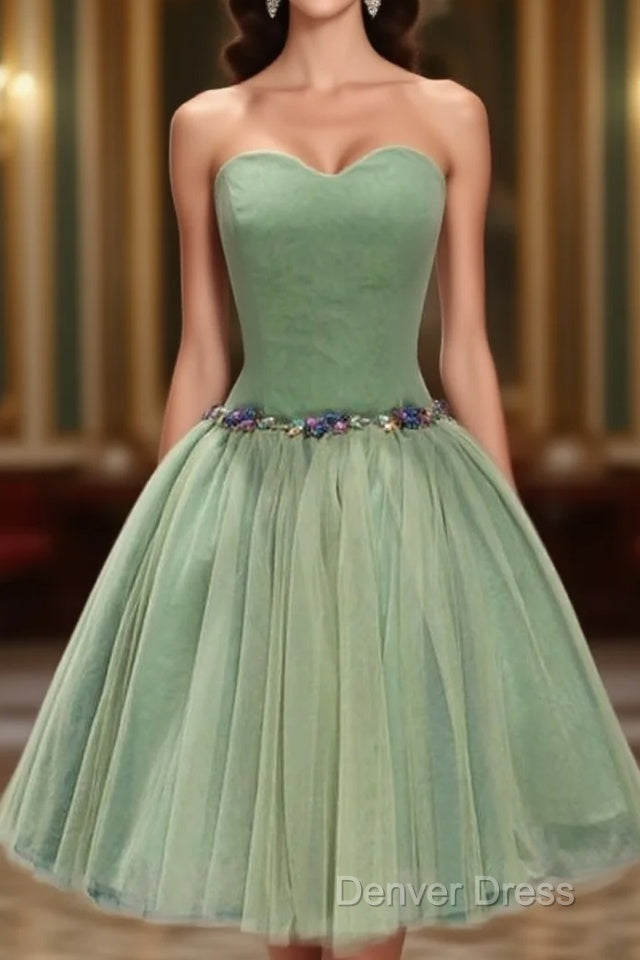 Green Ball Gowns Sweetheart Short Tulle Homecoming Dresses With Beading Main image