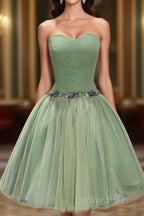 Green Ball Gowns Sweetheart Short Tulle Homecoming Dresses With Beading