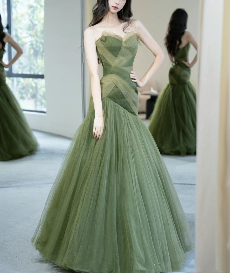 Green Beautiful Elegant Long Tulle Off-Shoulder Ball Gowns Prom Dresses