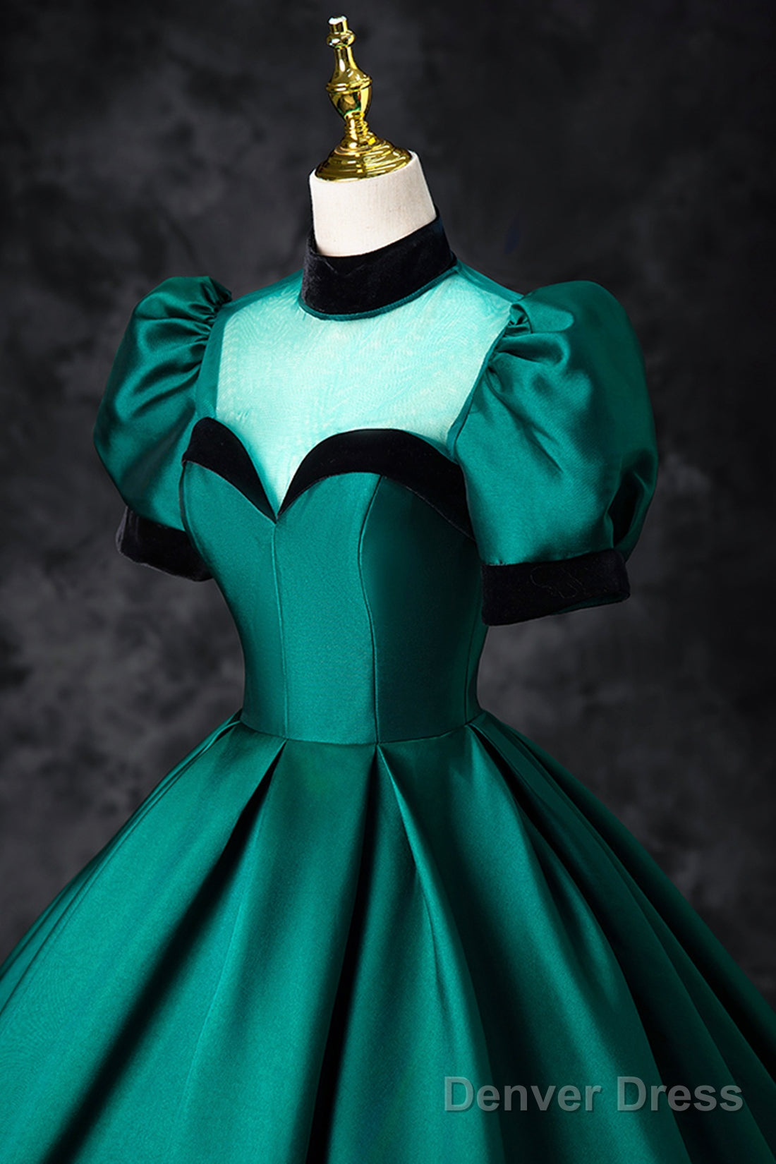 Green Satin Long Prom Dress, Elegant A-Line Short Sleeve Formal Evening Dress Secondary image