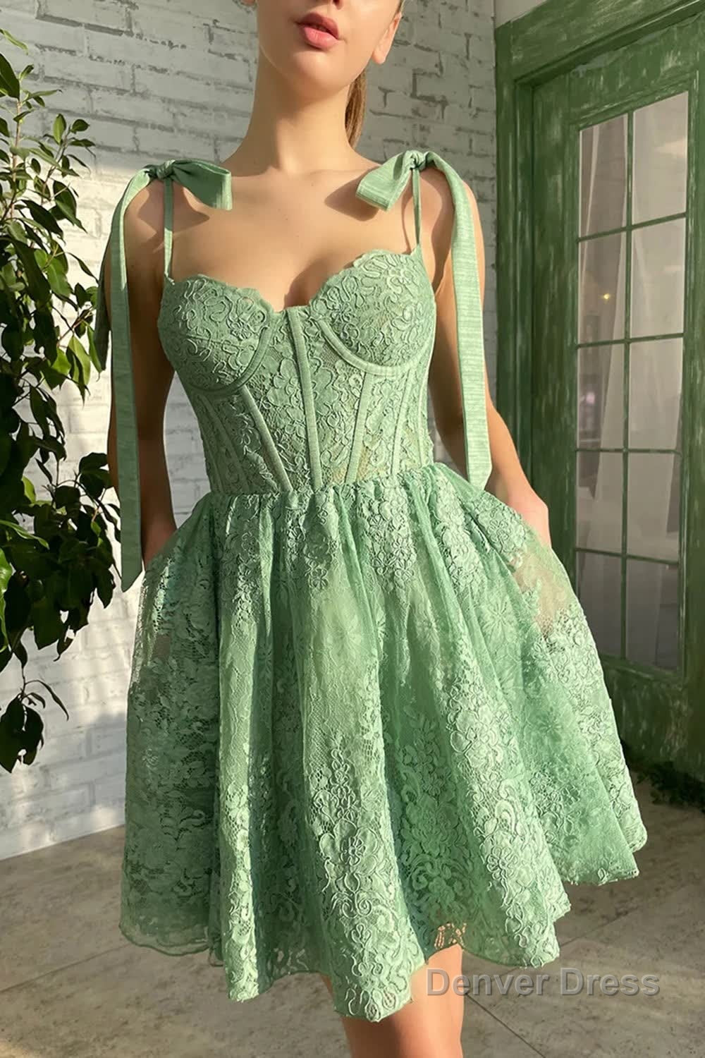 Green Sweetheart Homecoming Dresses with Appliques