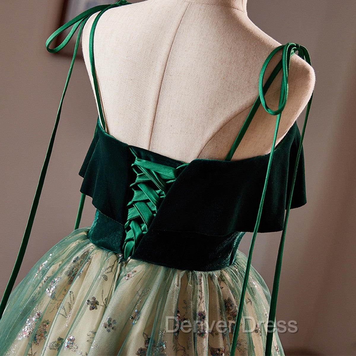 Green Tulle Knee Length Straps Homecoming Dress, Green Homecoming Dresses