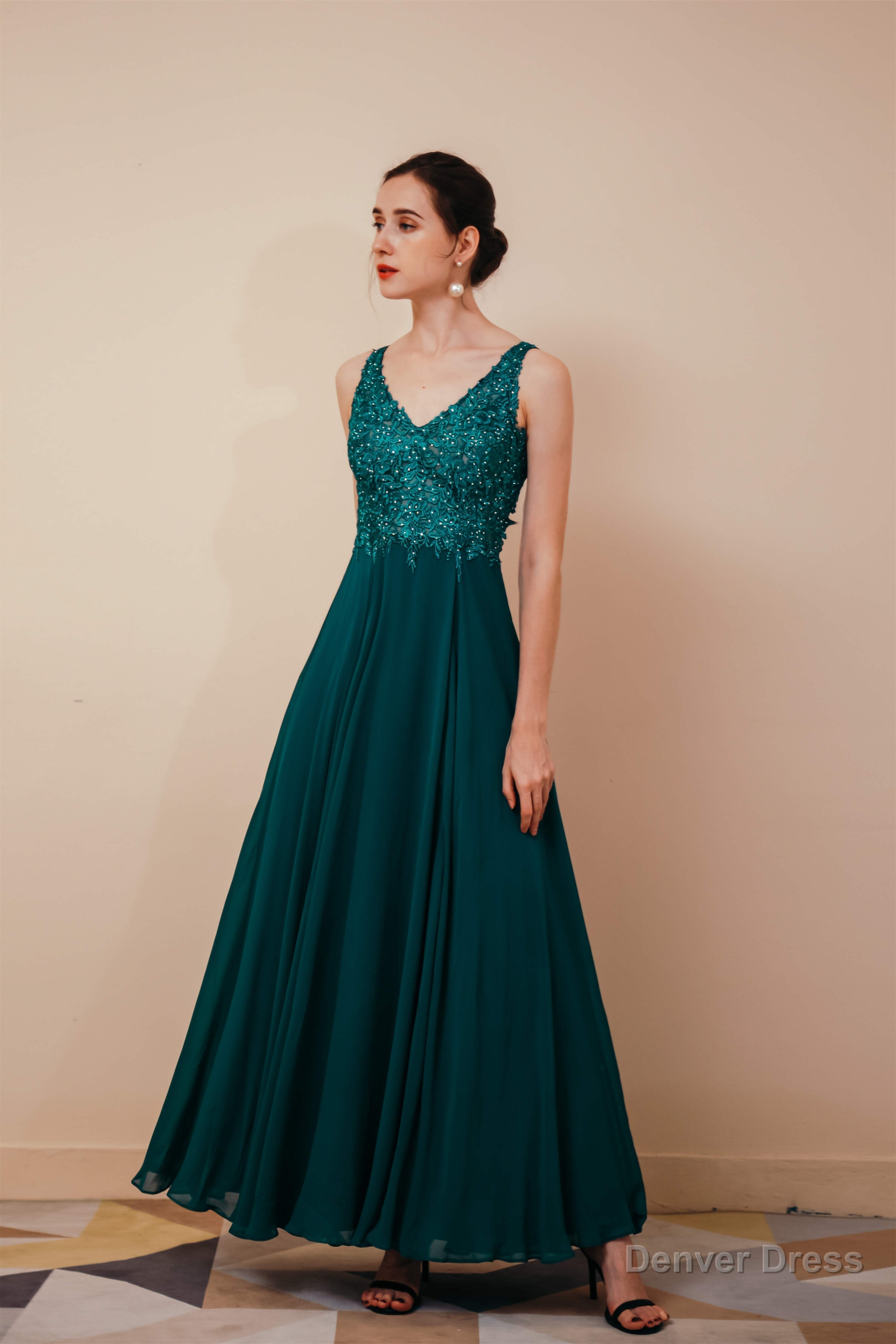 V Neck Chiffon Appliques A Line Long Prom Dresses