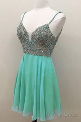 Green V Neck Sequin Beads Short Homecoming Dress