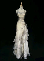 Green/Champagne Vintage Elegant Long Lace Ruffle Prom Dress