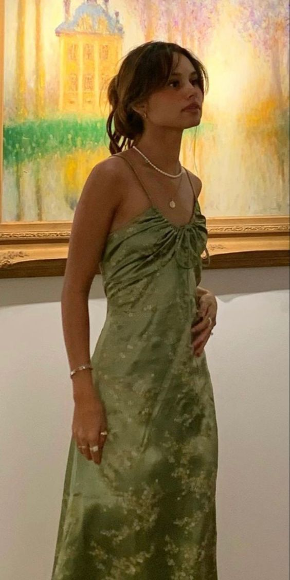 Vintage Green Floral Printed Satin Spaghetti Strap Midi Length Prom Dresses