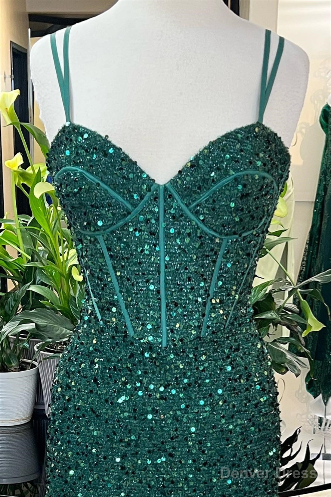 Hunter Green Sweetheart Straps Sequins Long Prom Dress Secondary image