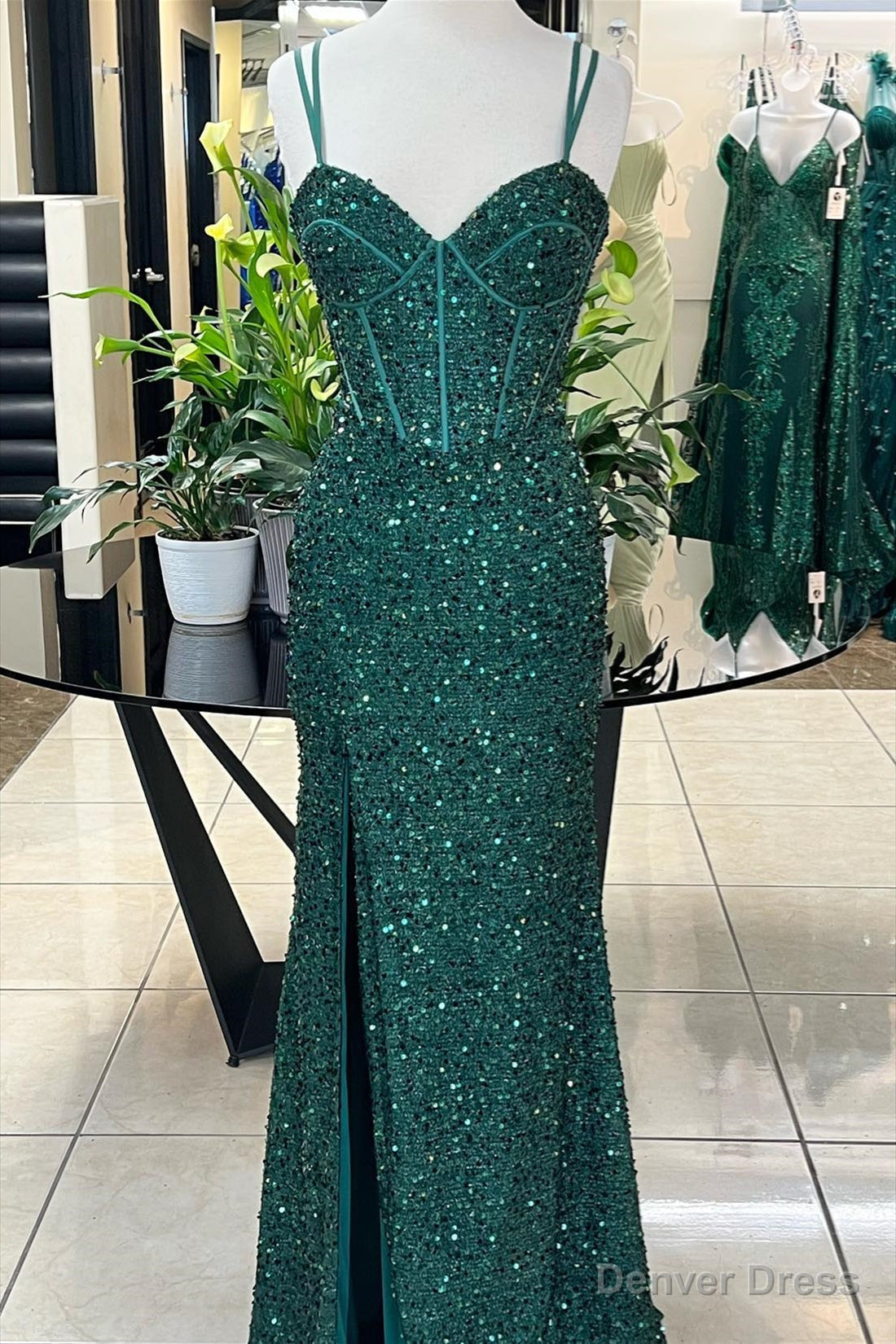Hunter Green Sweetheart Straps Sequins Long Prom Dresses Main image