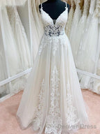 Ivory Lace Tulle V-Neck Backless Floor-Length Spaghetti Straps A-Line Wedding Dresses Prom Dress
