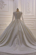 Ivory Long Sleevess Jewel Ruffless Flowers Bedaings Wedding Dresses
